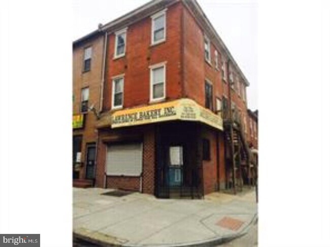 Building Photo - 423 W Girard Ave