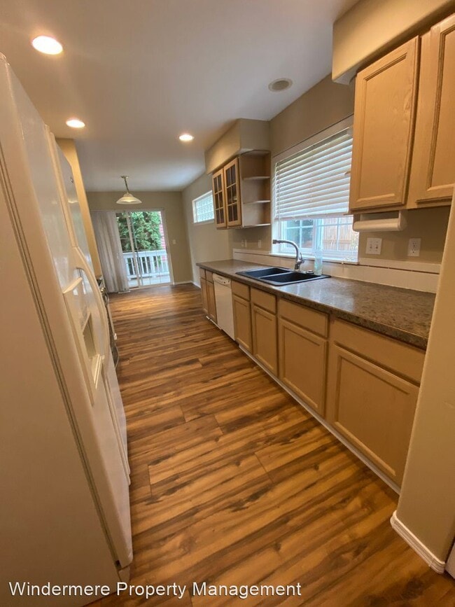 Foto del edificio - 3 br, 2 bath House - 1352 Undine St