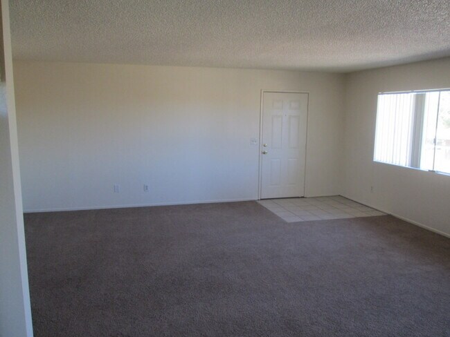 Building Photo - 1251 Barstow Rd