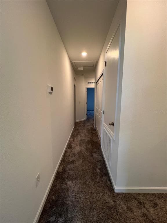 Building Photo - 2444 Skyline Lp