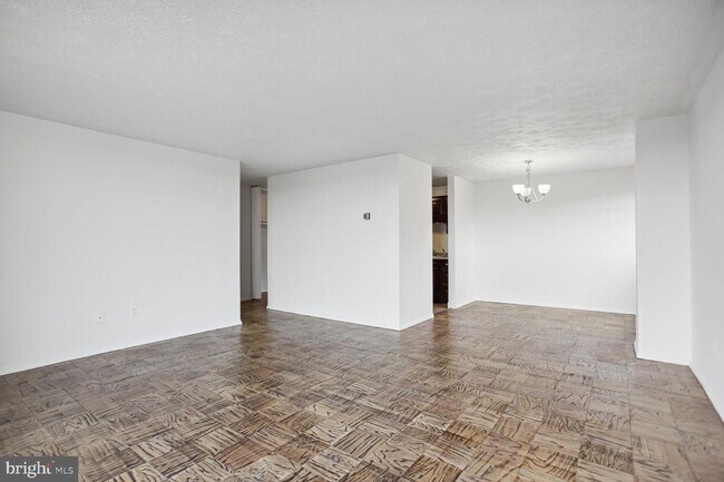 Foto del edificio - 4520 King St