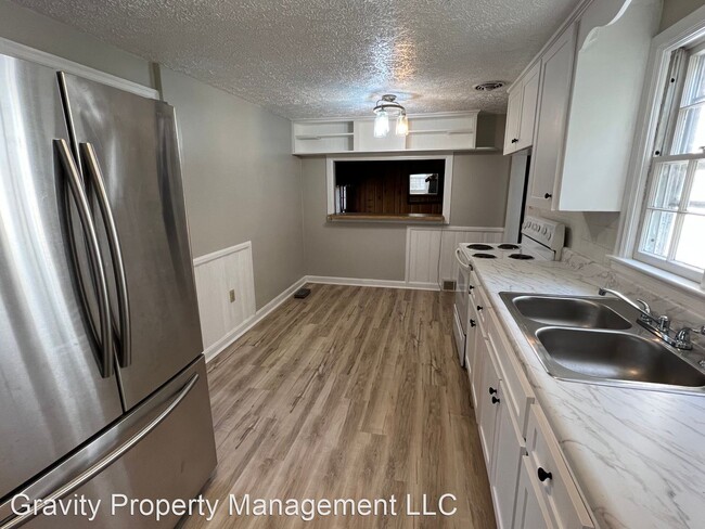 Foto del edificio - 3 br, 2 bath House - 607 Clifford St