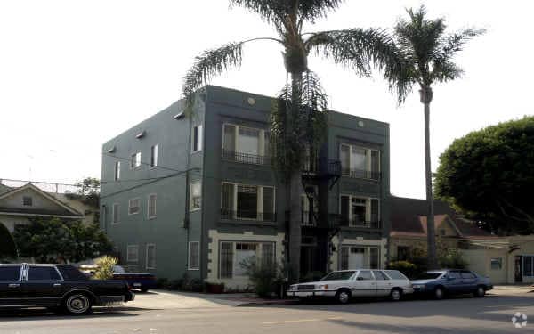 Building Photo - 234 W 5th St