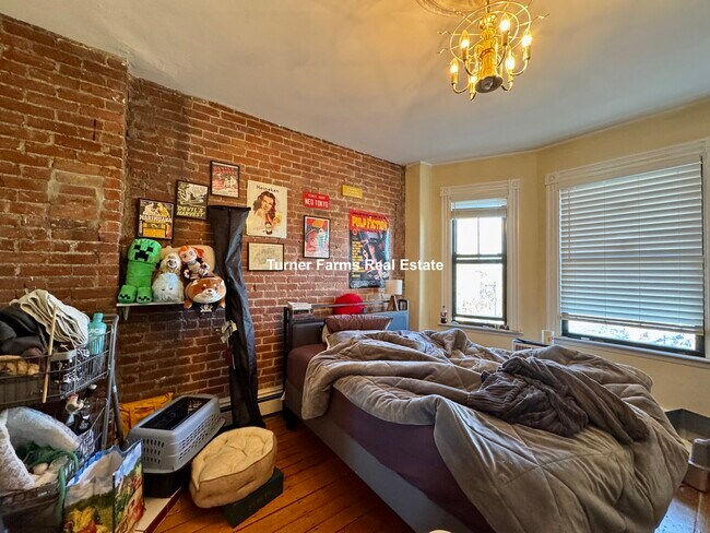 Foto del edificio - 1512 Tremont St