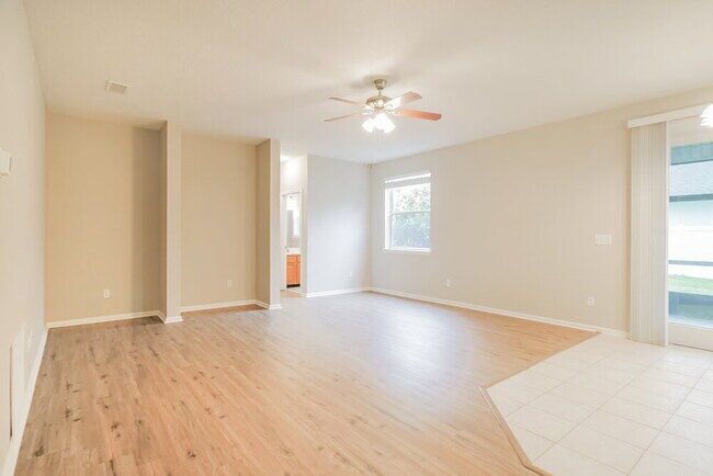 Foto del edificio - 183 Pine Arbor Cir