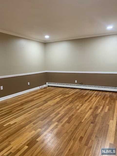 Foto del edificio - 434-436 Jersey Ave