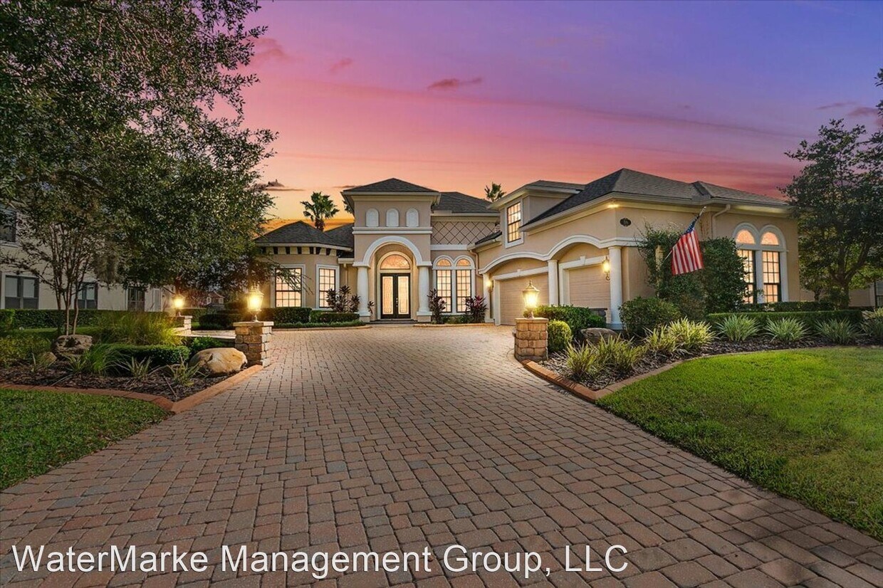 6 br, 5 bath House 316 Danbury Road South Alquileres en Fruit Cove