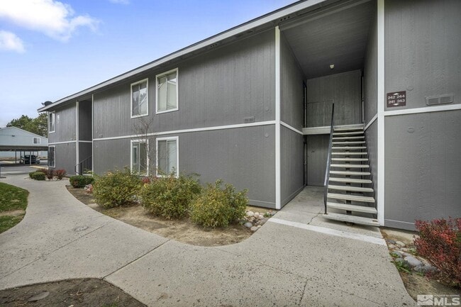 Building Photo - 4608 Neil Rd