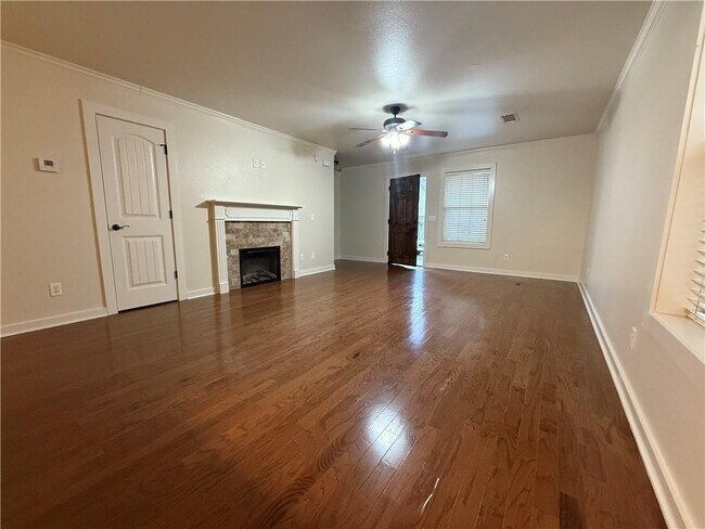 Building Photo - 2206 Karrington Ridge