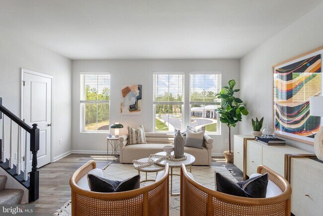Foto del edificio - 5738 Glencoe Pl