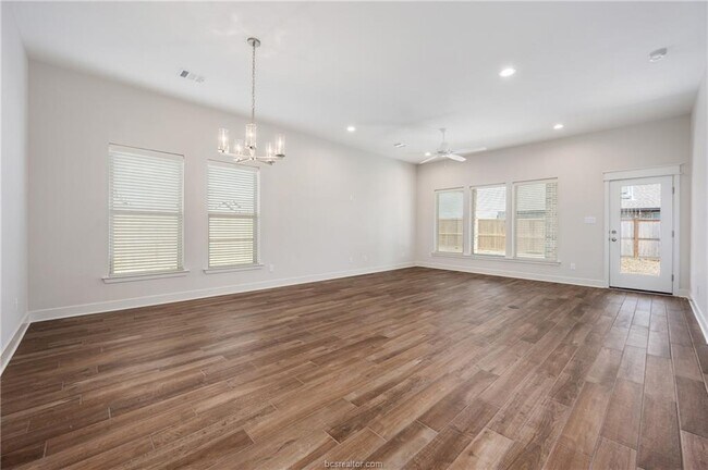 Foto del edificio - 4206 ANGEL LANDING CT