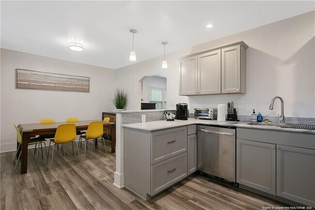 Building Photo - 2511 McNeill Cir