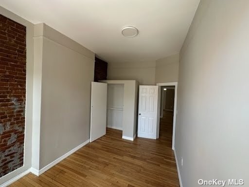 Building Photo - 360 58th St