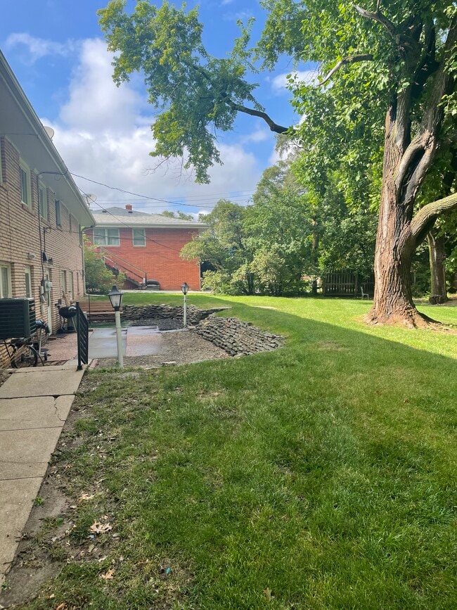 Patio - 1305 N 58th St