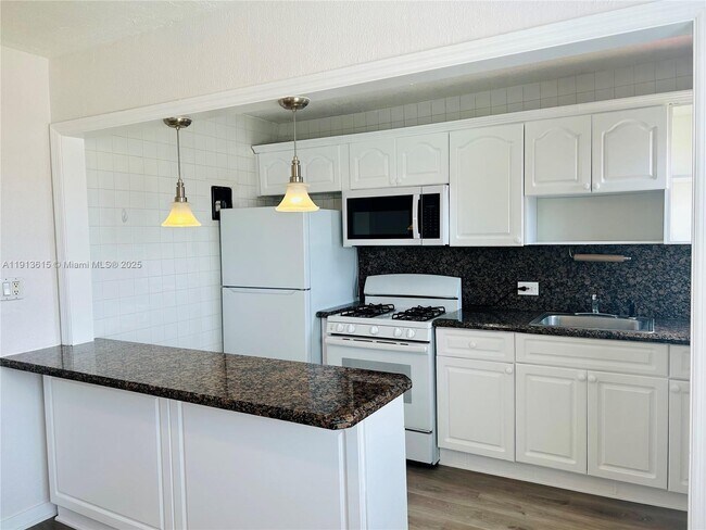 Foto del edificio - 1330 SW 6th St