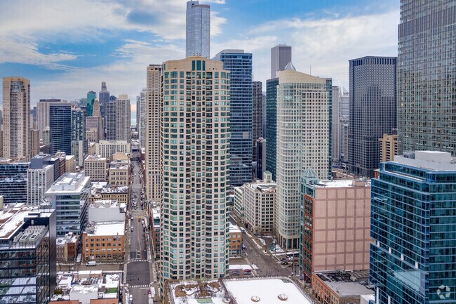 Foto del edificio - 400 N LaSalle St
