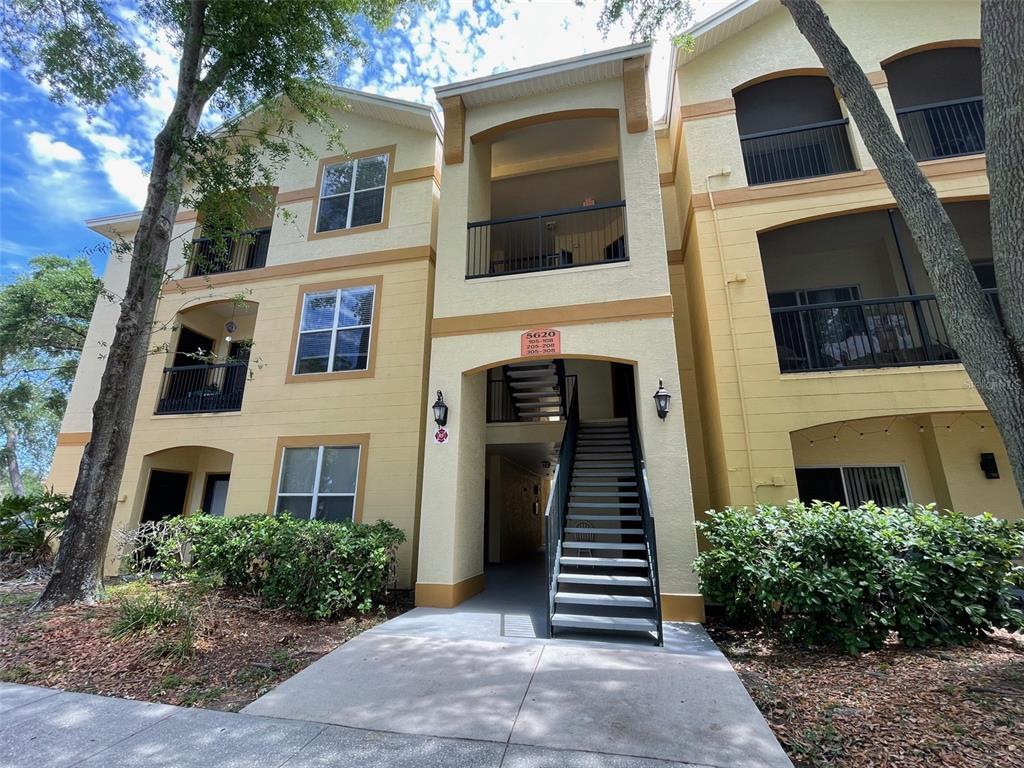 Foto principal - 5620 Pinnacle Heights Cir