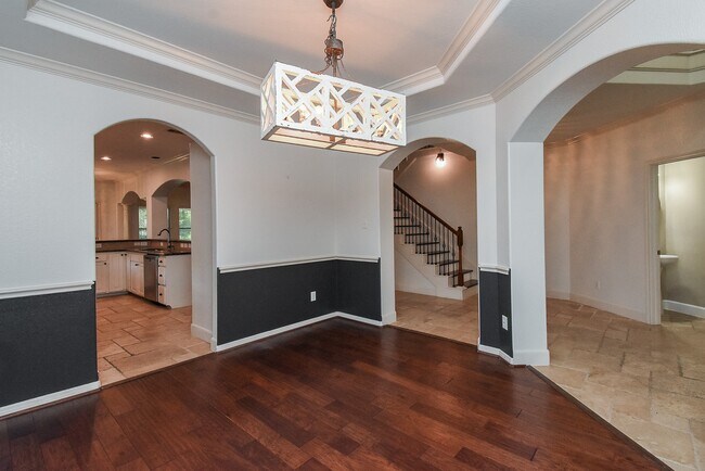 Foto del edificio - 16915 Locust Springs Dr