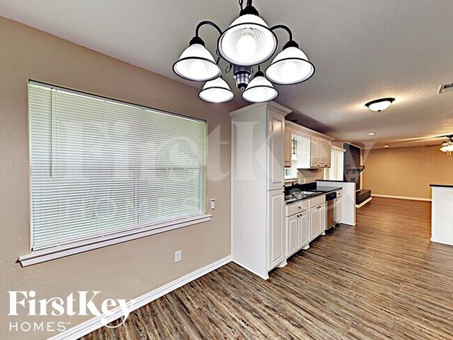 Foto del edificio - 6309 Wheaton Dr