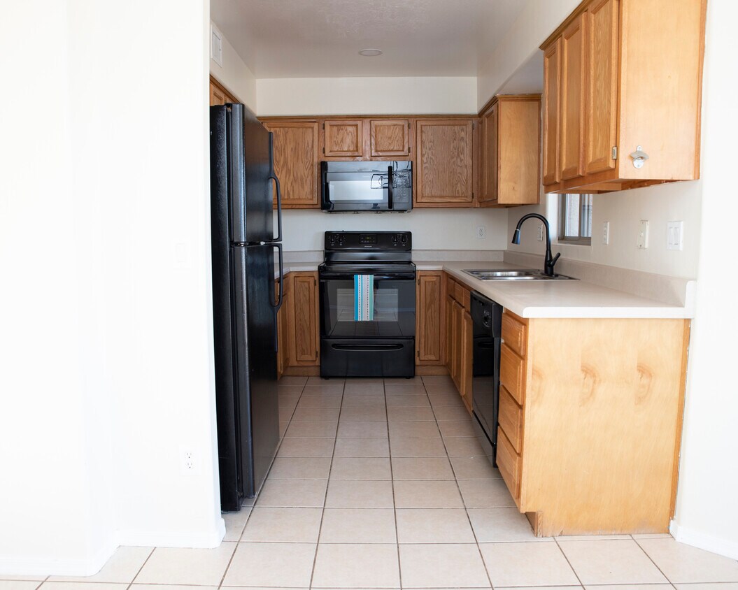 Foto principal - 16015 S Yava Rd