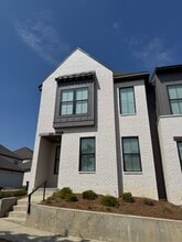 Building Photo - 329 Stillwater Ln