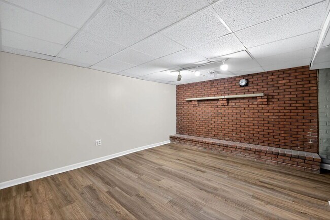 Foto del edificio - 9621 Narragansett Pkwy