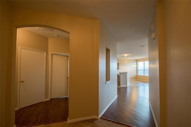 Building Photo - 6420 Bay Lake Dr