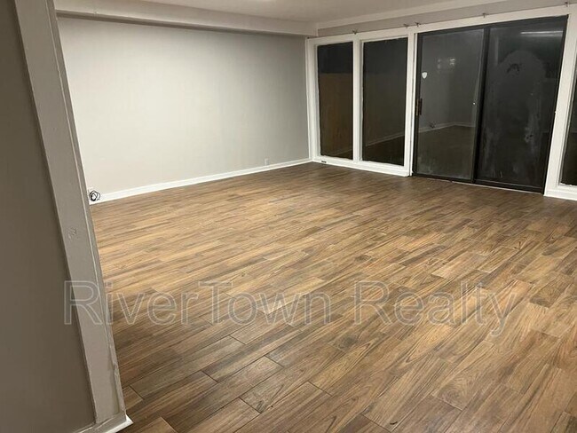 Photo - 750 Patterson St House