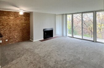Building Photo - 5550 Abbey Dr