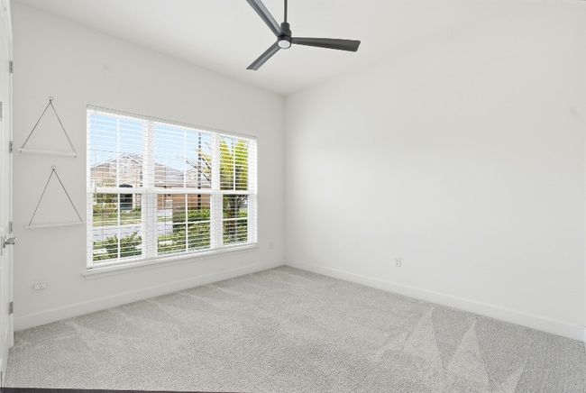 Building Photo - 312 Aquamarine Wy