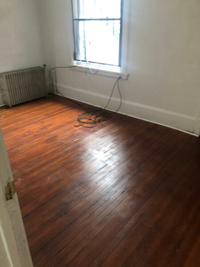 Bedroom 2 - 412 N Neville St