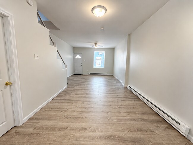 Foto del edificio - 2966 N Ringgold St