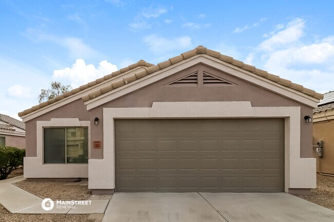 Building Photo - 12921 W Mandalay Ln