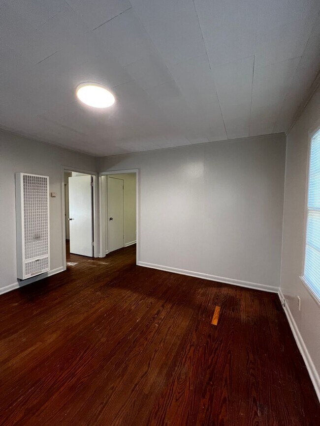 Foto del edificio - 118 St. Michael