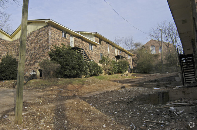 Building Photo - Grant Park Apartments