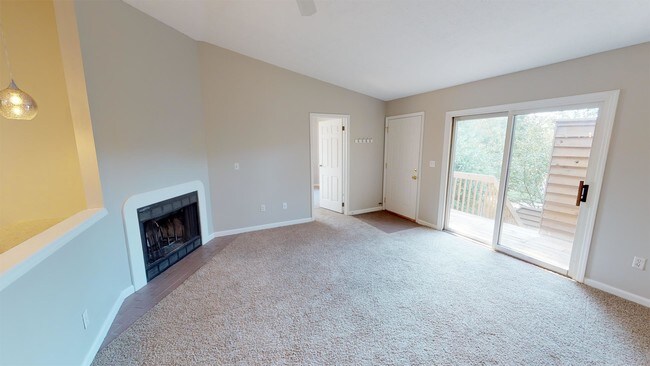 Foto del edificio - 9621 S Lake Ridge Dr