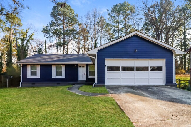 Foto del edificio - Fantastic 3bd/2ba home! Coming soon!