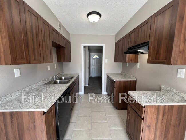 Foto del edificio - 5005 Chuck Ave