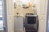Primary Photo - 605 Lakeview Ct