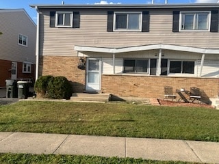 Building Photo - 9120 W Oaks Ave
