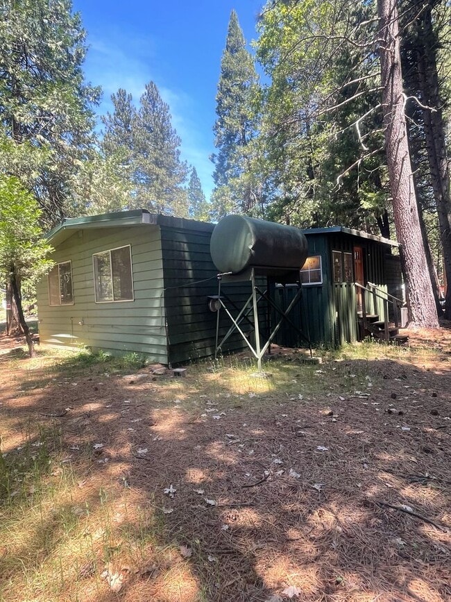 Foto del edificio - SHASTA FOREST VILLAGE / MANUFACTURED 2 BED 2 BATH HOME IN SHINGLETOWN