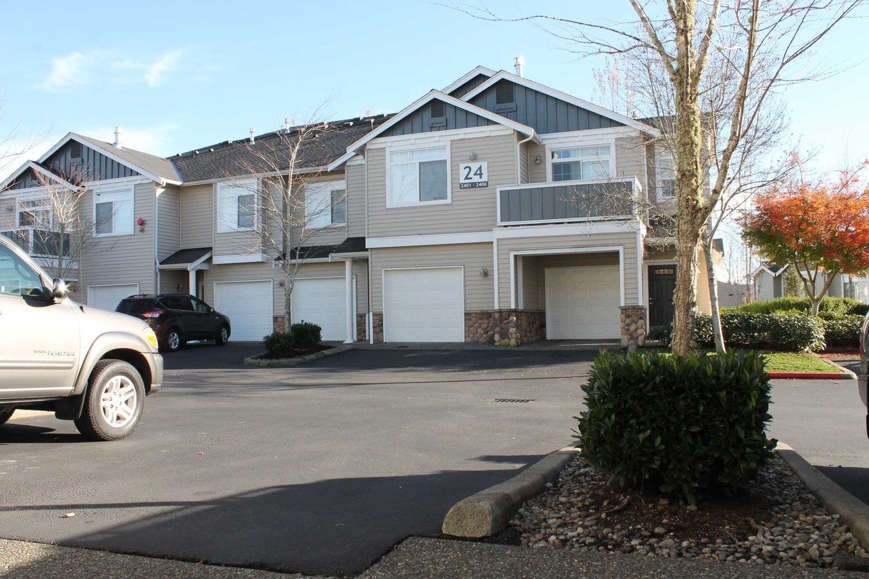 Foto principal - 1855 Trossachs Blvd SE