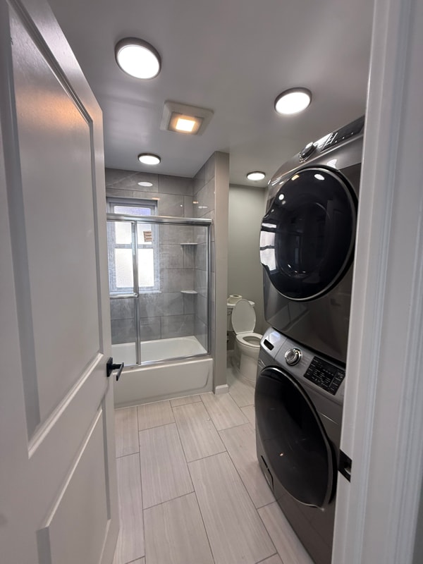 Foto del edificio - 1033 E 23rd St