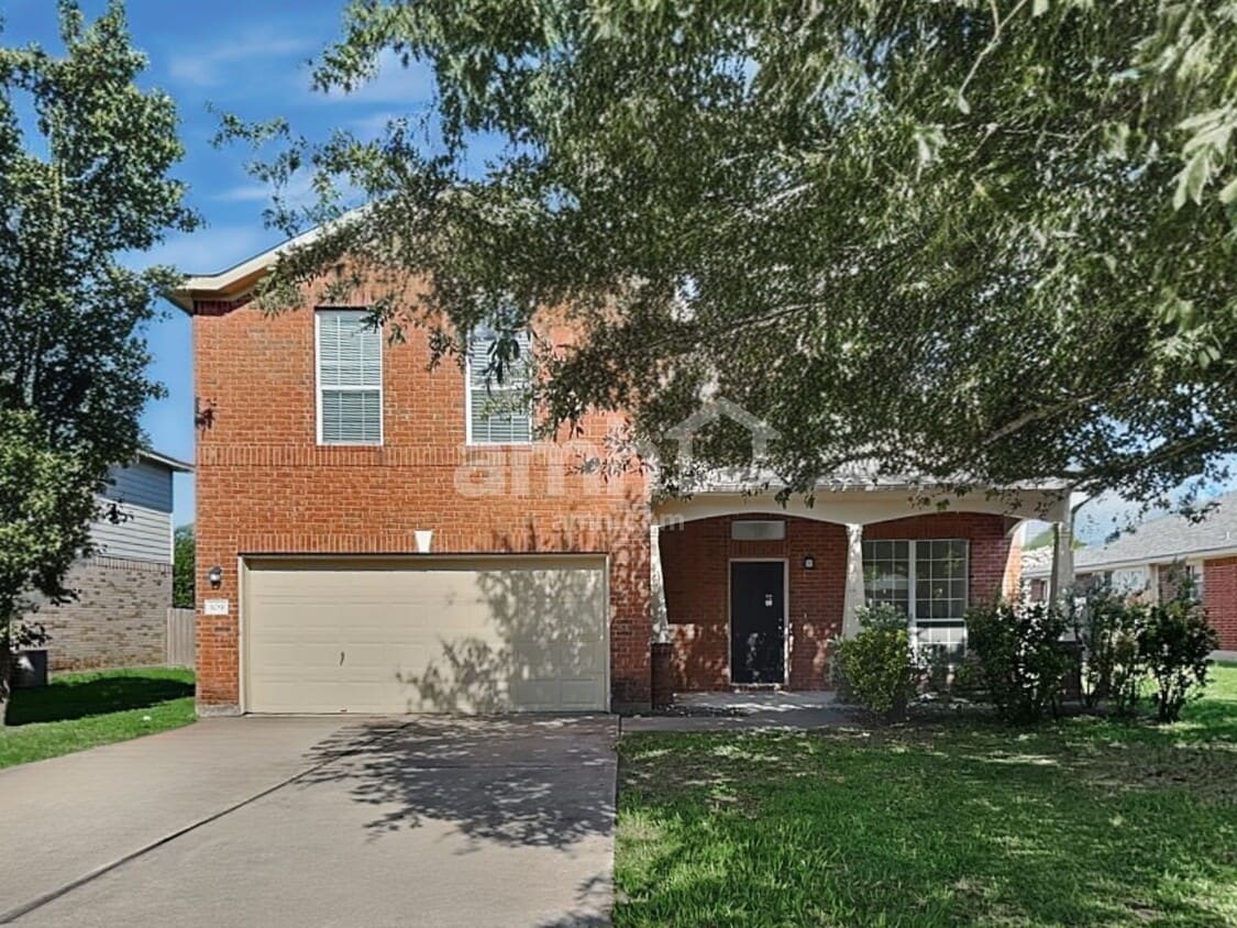 Primary Photo - 109 Castle Dr