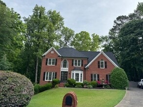 Building Photo - 5128 Verbena Dr