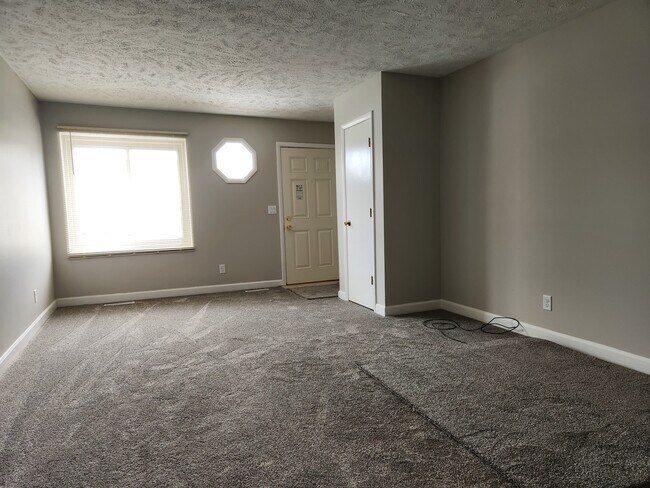 Foto del edificio - 1500 Dustin Dr