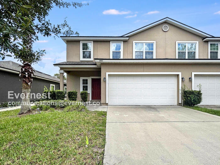 Foto principal - 2451 Caney Oaks Dr E