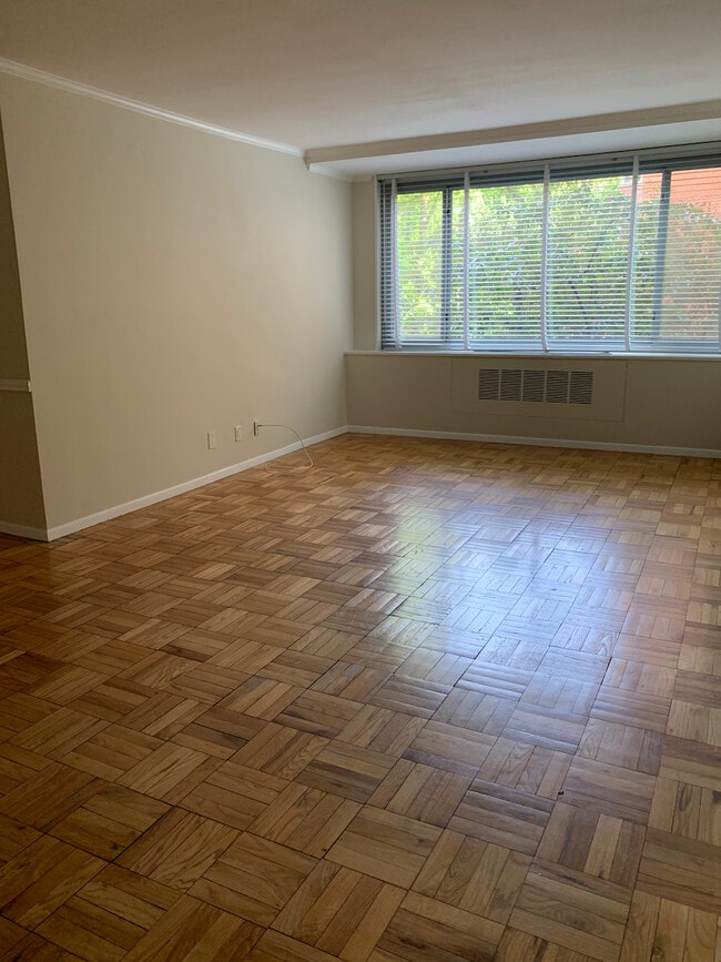 Living Room - 4200 Cathedral Ave NW Apartments