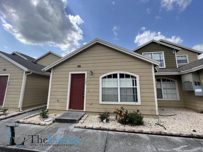 Foto del edificio - 327 Coconut Palm Way