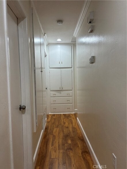 Photo - 1795 E Victoria Ave House